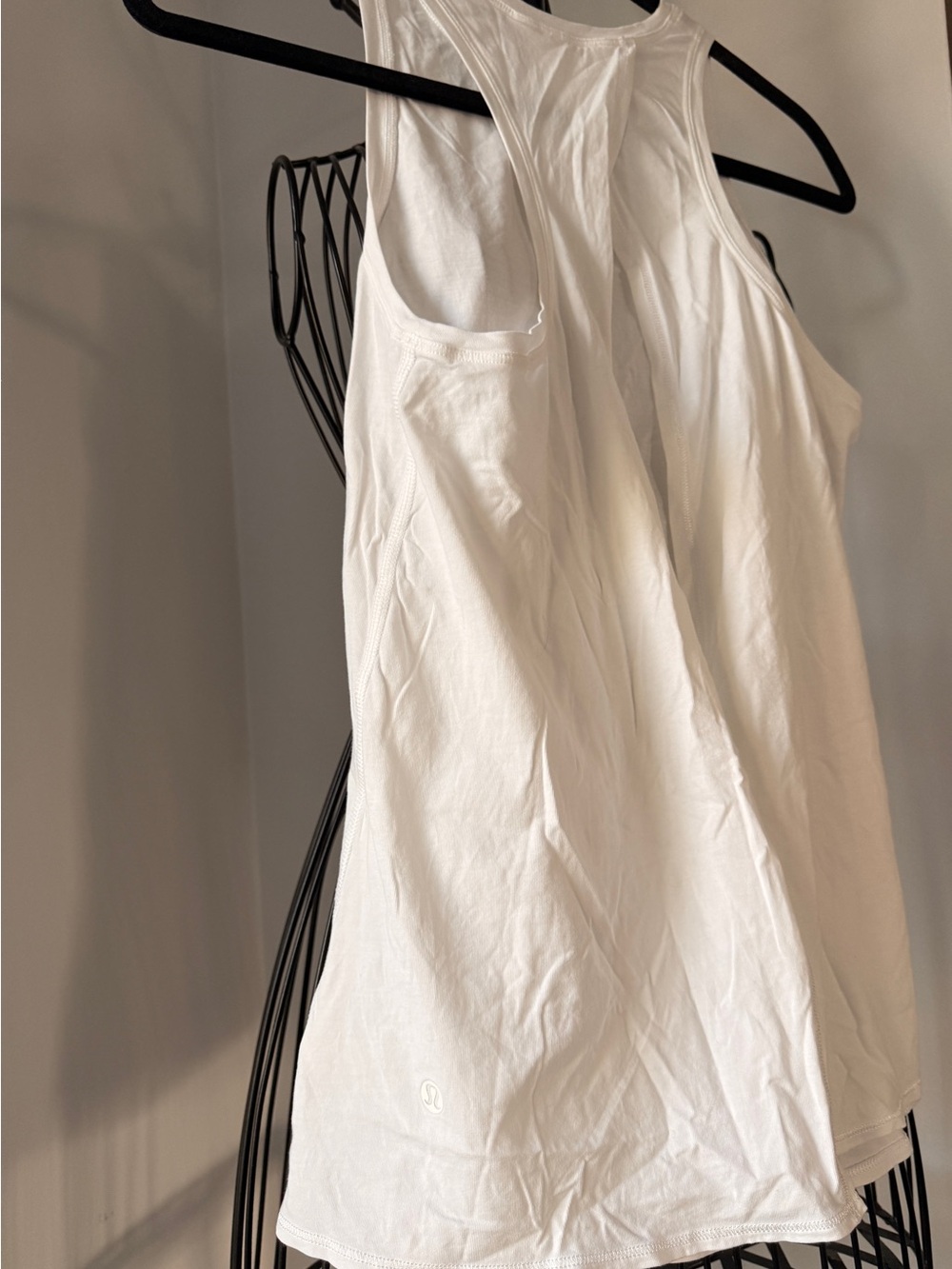 lululemon athletica White Women's Racerback Tank size 4 - Picture 5 of 6